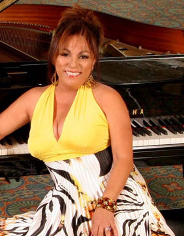 Carmen Nydia Vel Zquez Se Une A Los Mon Logos De La Vagina Primera Hora