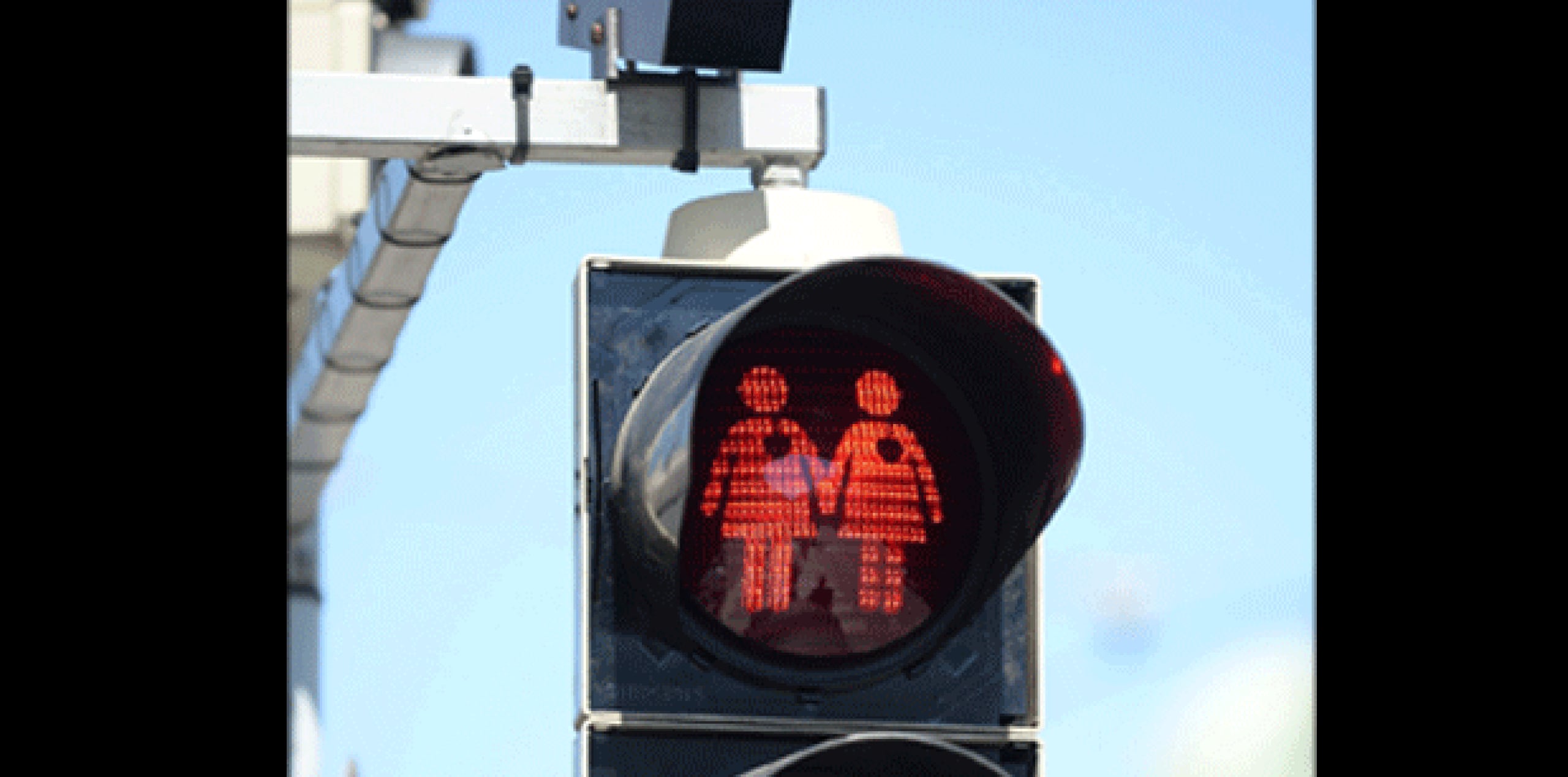 Semáforos de Viena usan imágenes gay y heterosexuales Primera Hora
