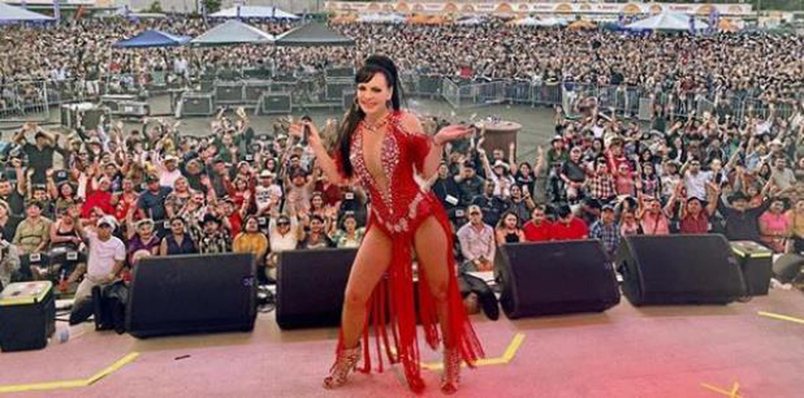 Maribel Guardia muestra su cuerpazo con un bikini a sus años Primera Hora