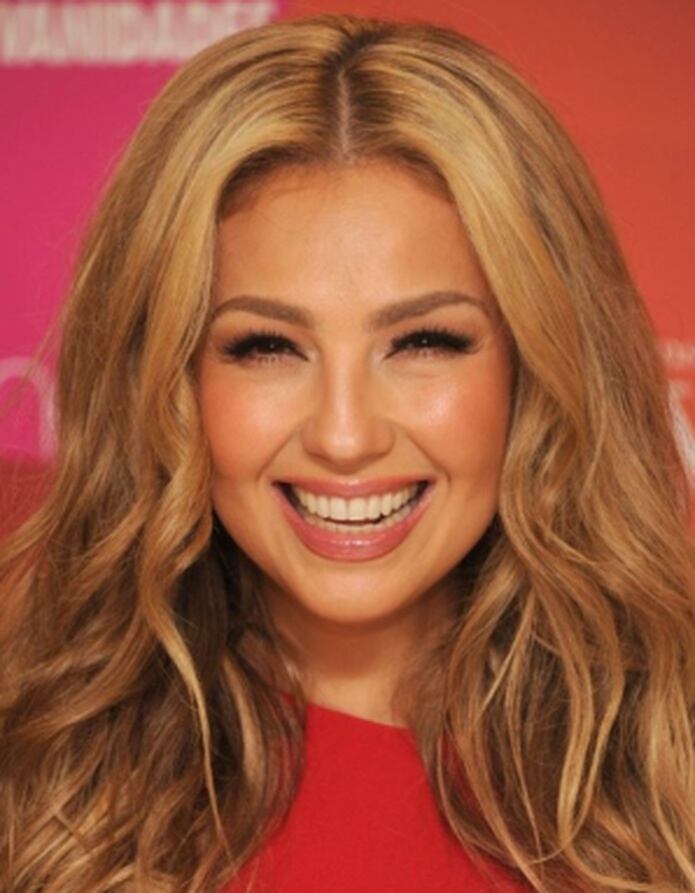 Thalia Muestra Su Figura En Bikini A Sus A Os Primera Hora