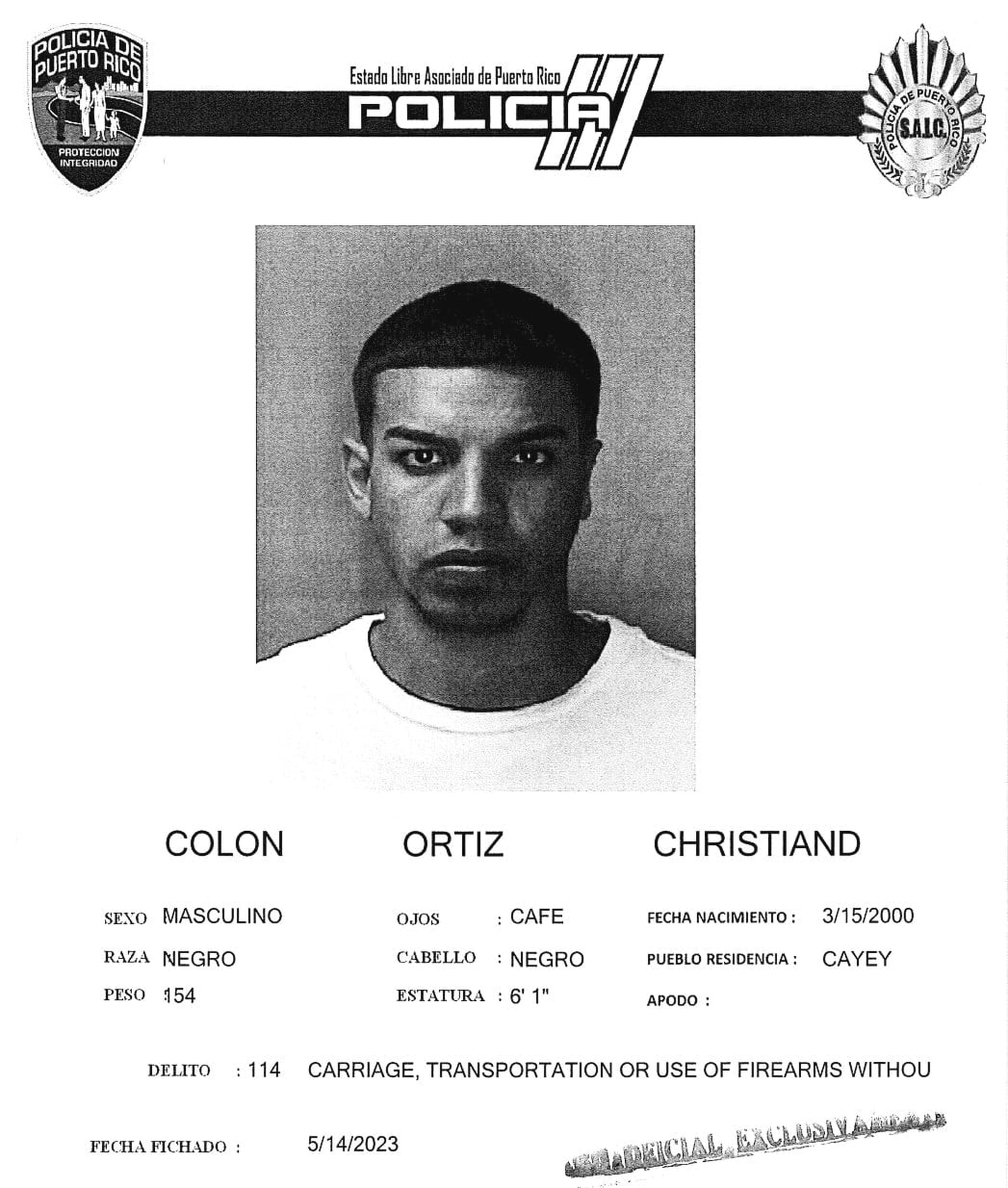 Christian Colón Ortiz fue acusado por posesión de un arma ilegal y sustancias controladas.