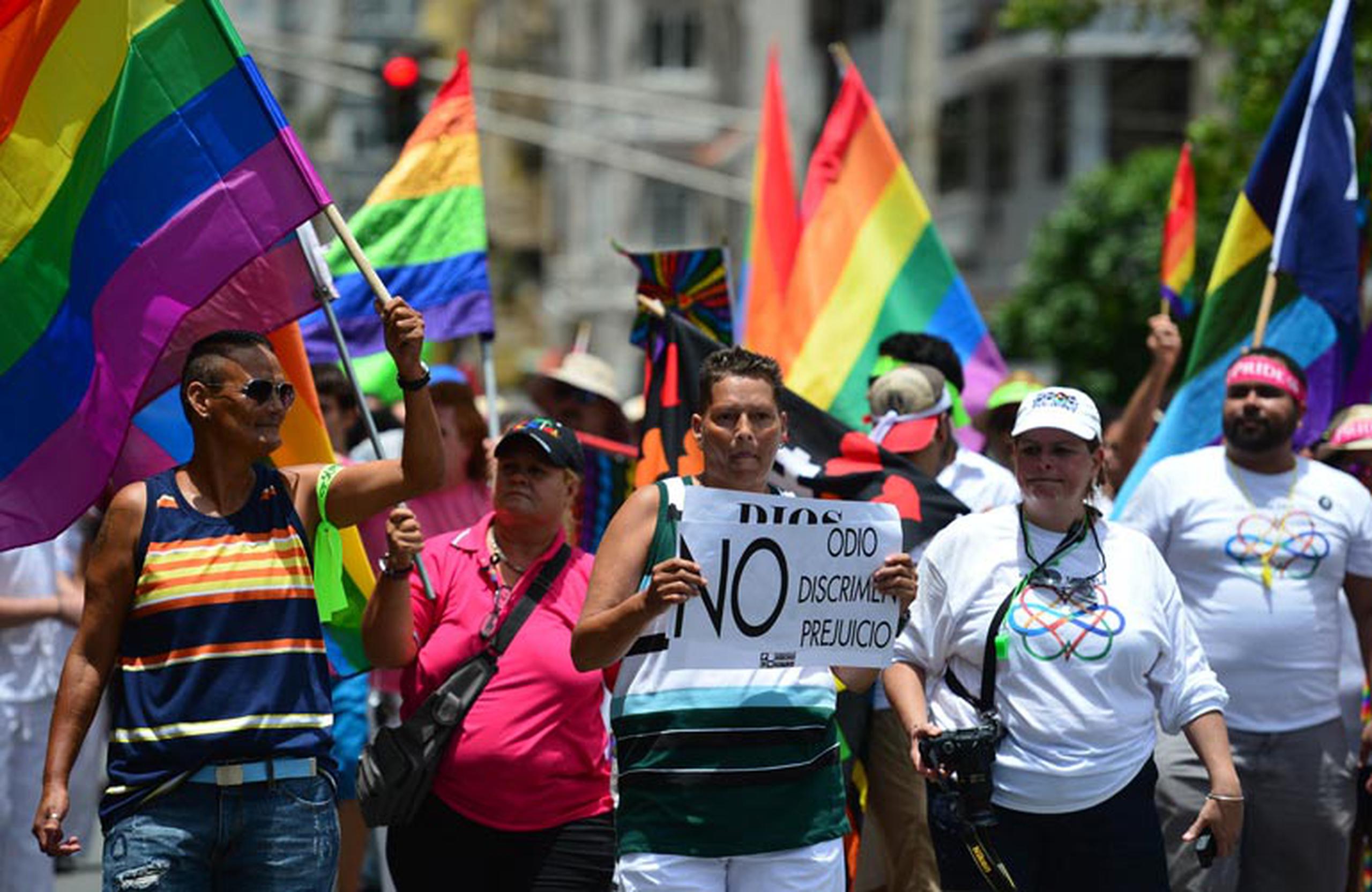 Miles de personas asistieron a la Parada de Orgullo Gay en Puerto Rico. (Luis.alcaladelolmo@gfrmedia.com)