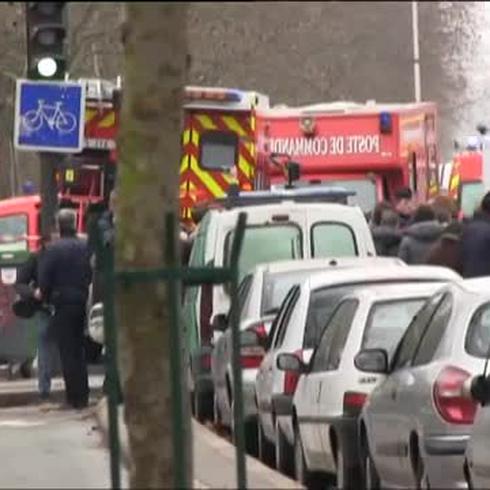 Un doble asalto termina con las dos tomas de rehenes en París