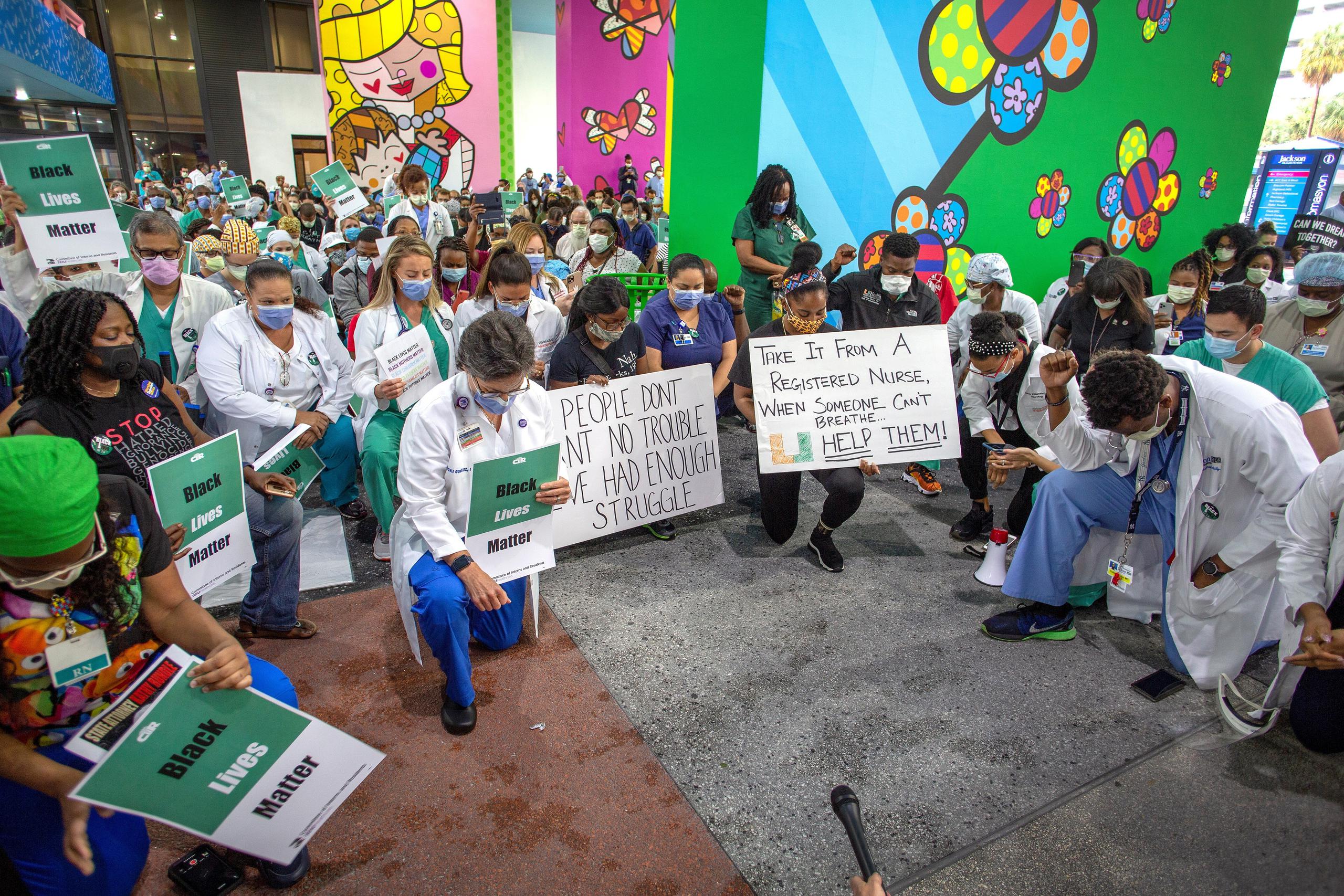 Manifestación en el hospital infantil Holtz, en el complejo hospitalario de Jackson Health, Miami
