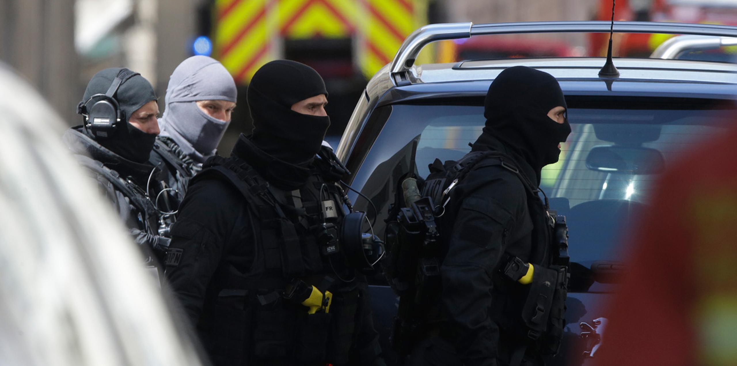 Los arrestos se practicaron en la ciudad de Marsella, en el sur del país. (AP)