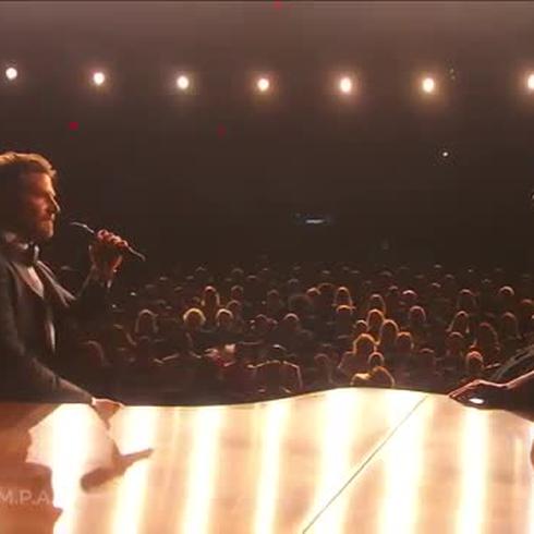Bradley Cooper y Lady Gaga se roban el show en los Oscar