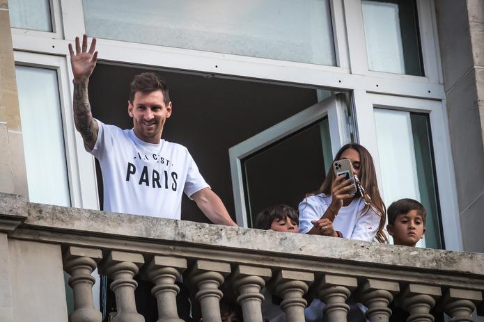 Ya Messi es jugador bajo contrato en la liga francesa con el club Paris Saint Germain.