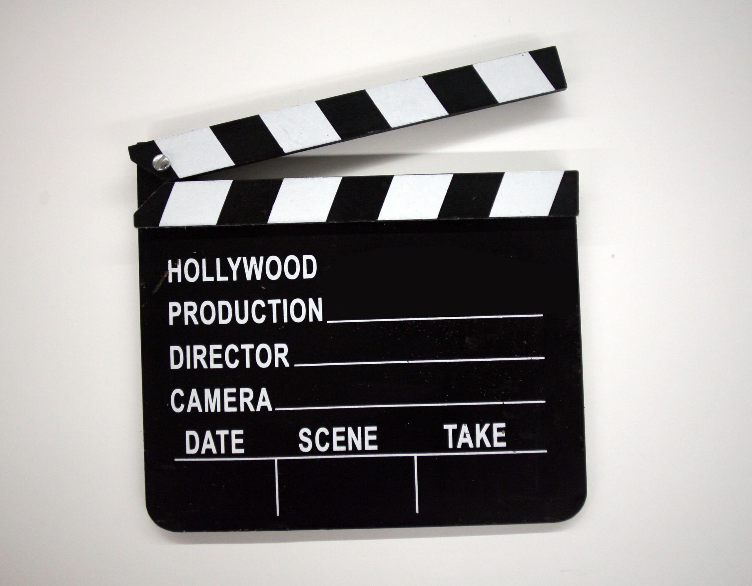 Se ofrecerán los cursos de actuación básica para cine y guión básico.