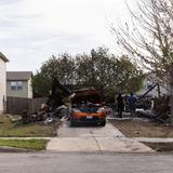 Hallan cuatro personas muertas tras incendio una casa en Texas