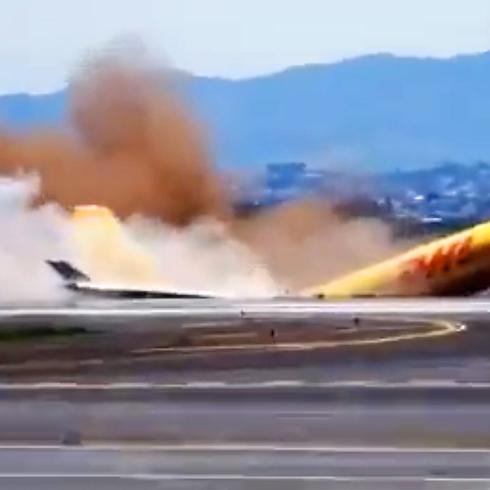 Vídeo del avión que se partió en dos cuando aterrizó