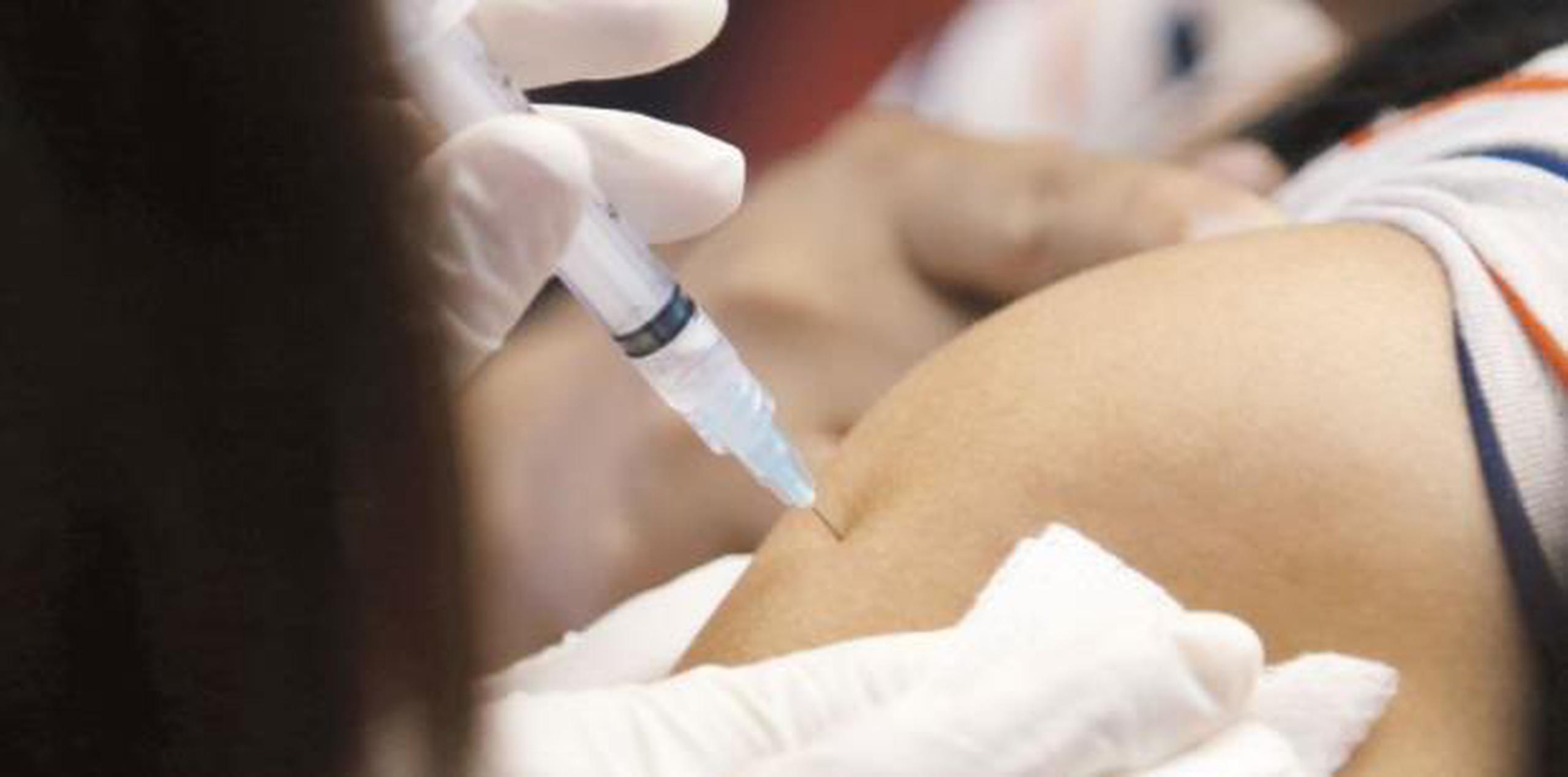 Para la clase médica, el dilema en contra de las vacunas no tiene peso científico. (Archivo)