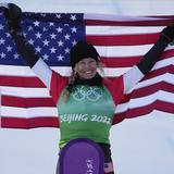 Emotiva historia olímpica: Lindsey Jacobellis gana medalla de oro 16 años después de perder una en la meta