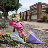 Biden declara luto nacional tras el tiroteo en un centro comercial de Texas 