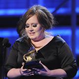 Adele: adicción al alcohol, depresión postparto, un divorcio y todas las crisis que superó 