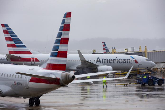 Actualmente, American Airliens opera 16 vuelos diarios desde Puerto Rico a los mercados de Miami, Chicago, Dallas, Charlotte y Filadelfia.
