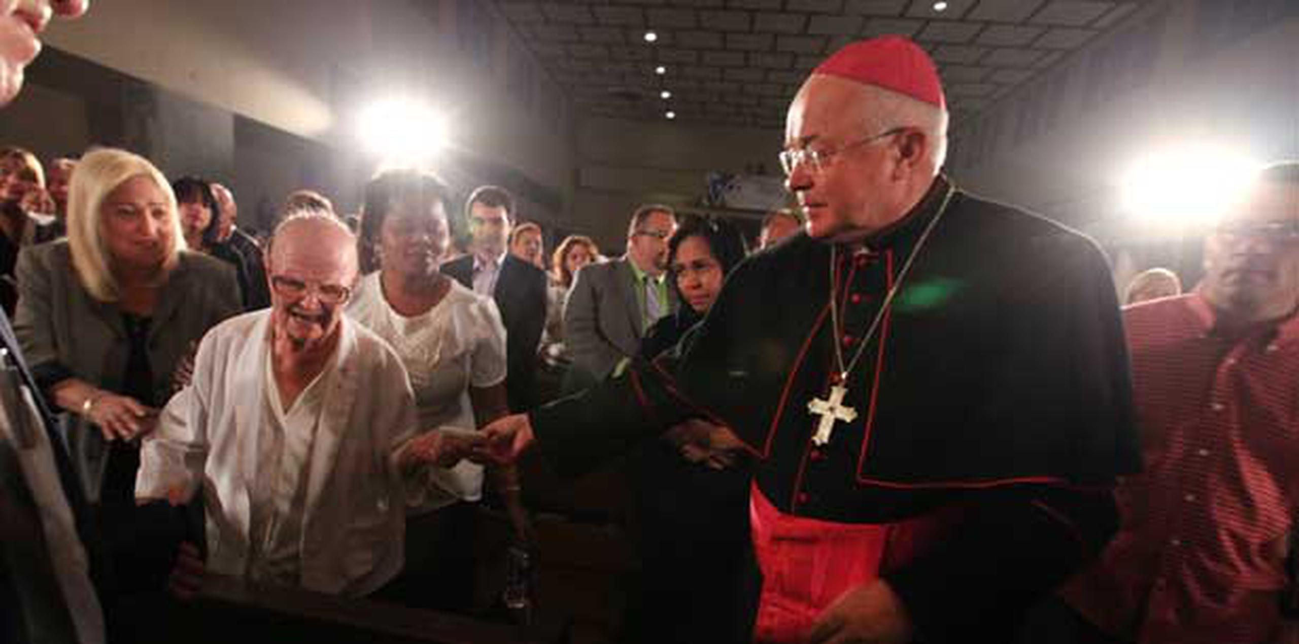 Jozef Wesolowski durante la misa en memoria del cardenal Luis Aponte Martínez en el 2012. (Archivo)