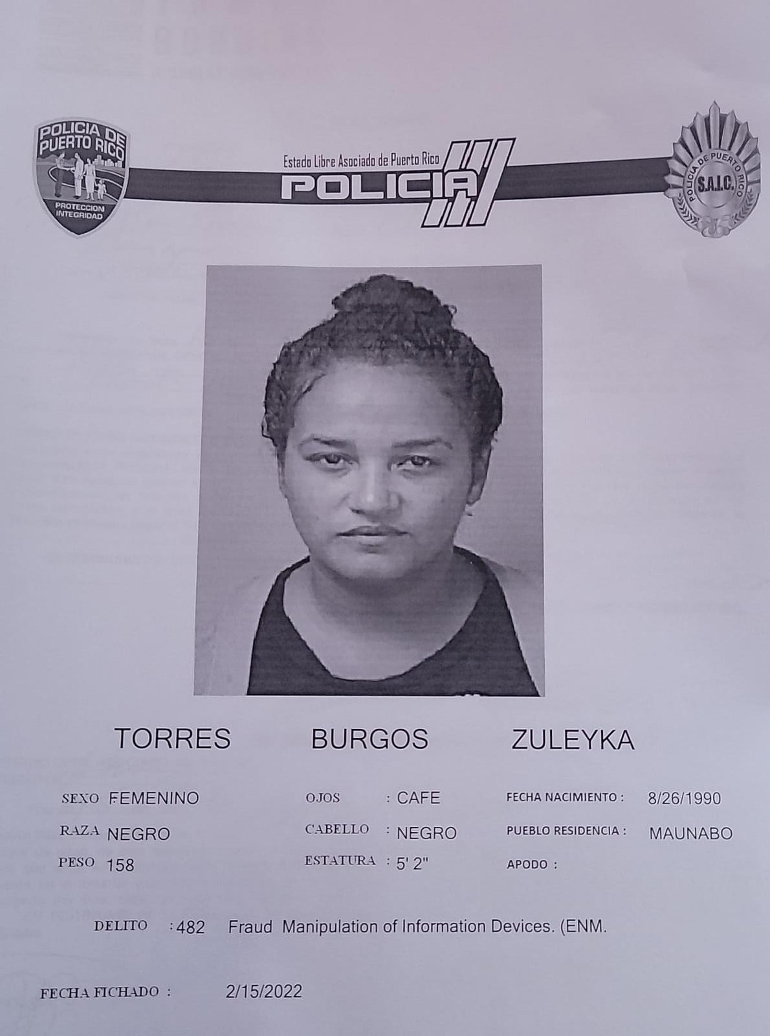 Zuleyka Torres Burgos de 31 años, fue acusada por cargos de apropiación ilegal, posesión y traspaso de documentos falsos, falsedad ideológica, fraude y maltrato a una persona de edad avanzada.