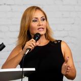 Ada García urge atender cierre de Hewlett Packard en Aguadilla