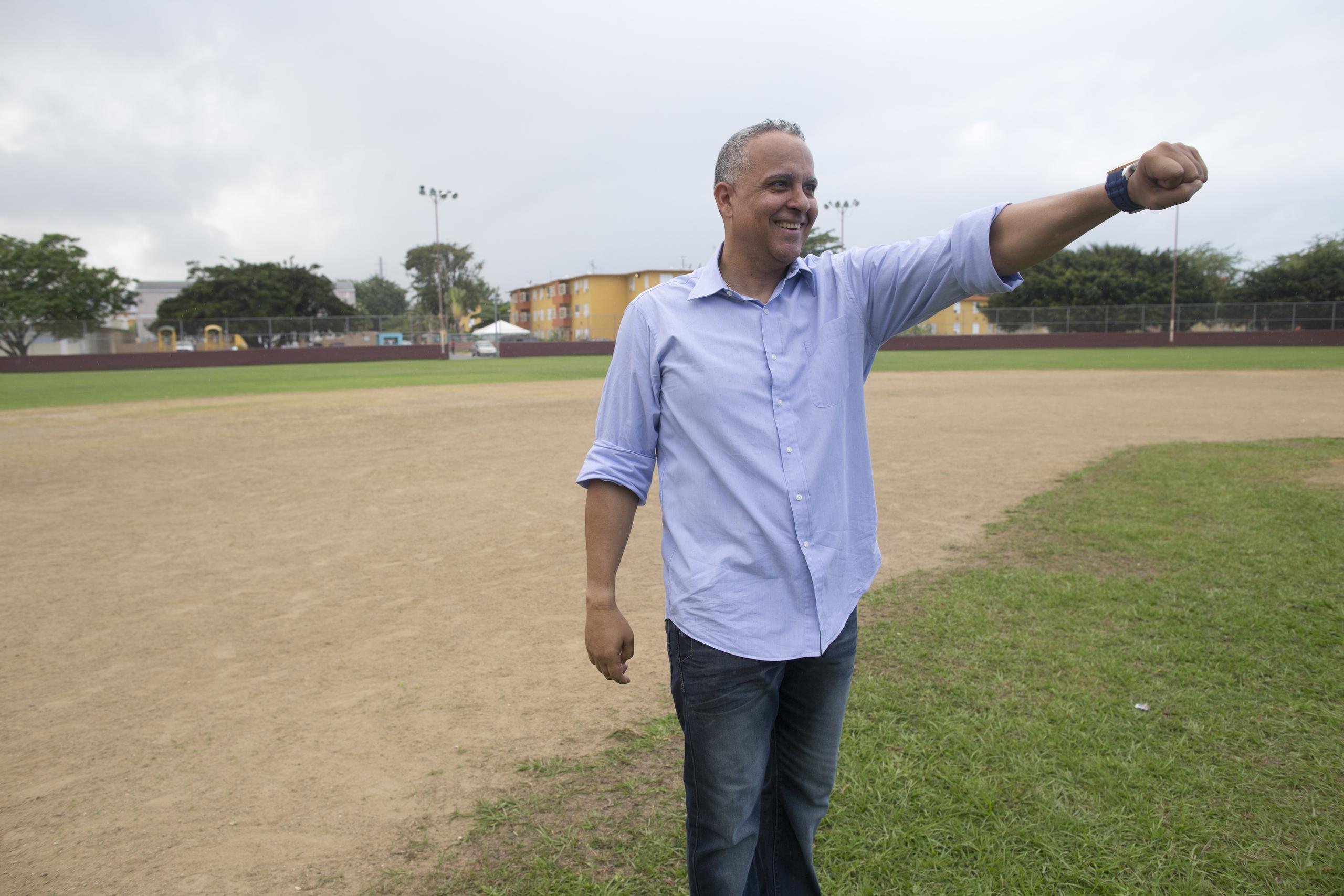 Lino Rivera presentará este martes la fundación que ha estado usando para ayudar la base del béisbol.
