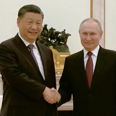 Tenso encuentro entre Putin y presidente de China