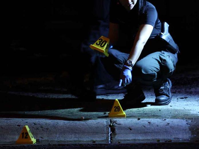En la escena de Río Piedras encontraron casquillos de bala de diferentes calibres. (Archivo / GFR Media)