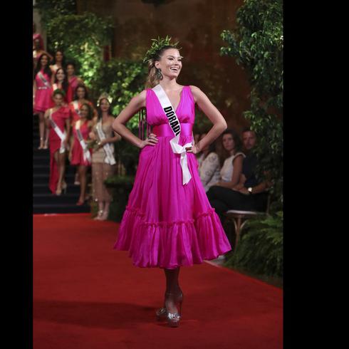 Miss Dorado: De un orfanato en Rusia al certamen Miss Universe Puerto Rico