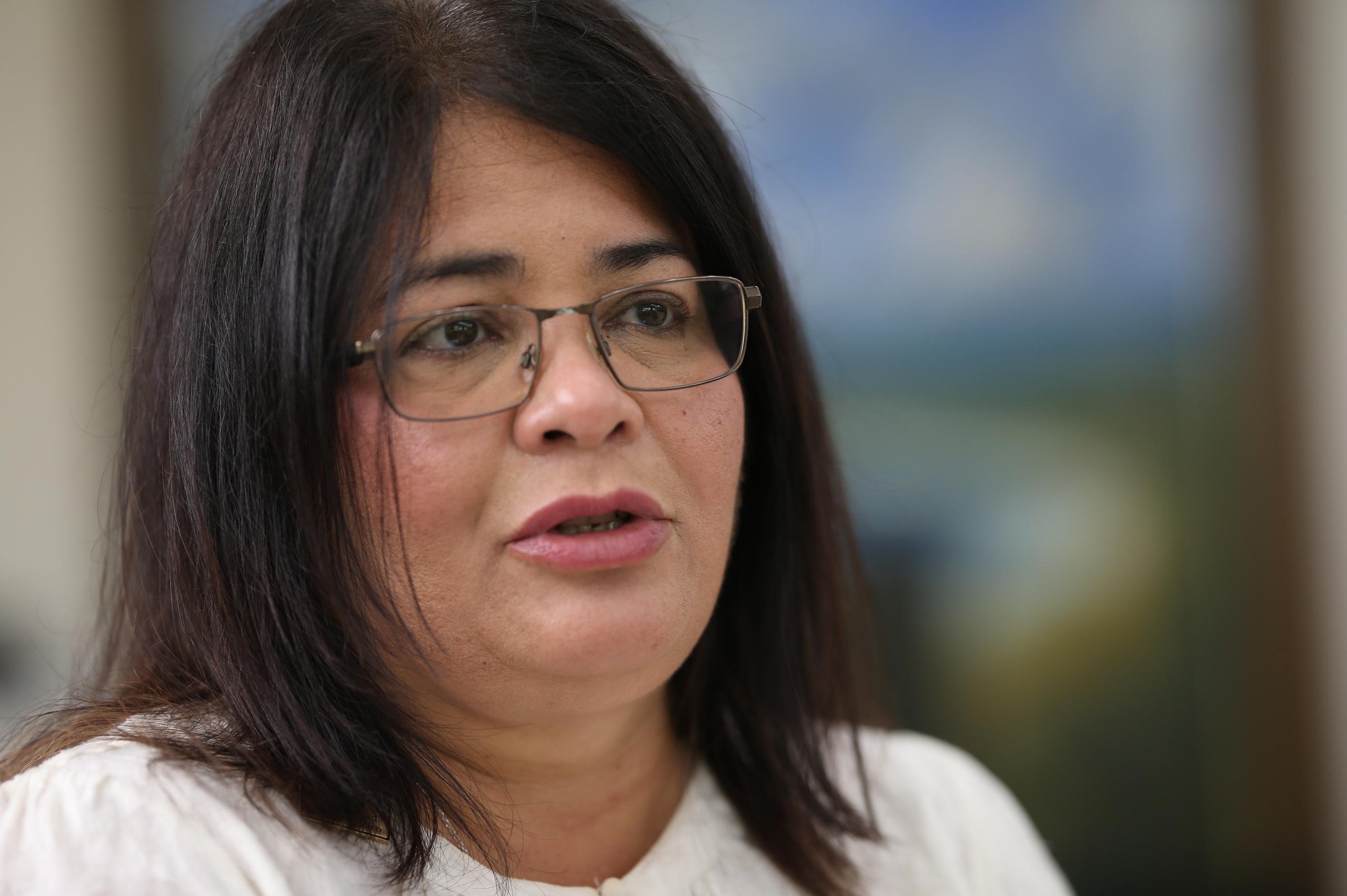 Mayra Olavarría Cruz, quien es catedrática de Psicología Clínica en el Recinto de Ciencias Médicas, asegura estar consciente de los retos que enfrenta el primer centro docente del país.