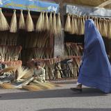 Crisis humanitaria y para la mujer tras un año de régimen talibán, según la ONU