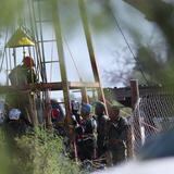 Retraso en rescate de mineros en México desespera familiares