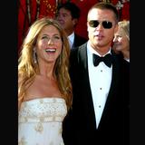 Jennifer Aniston también demanda a Brad Pitt 