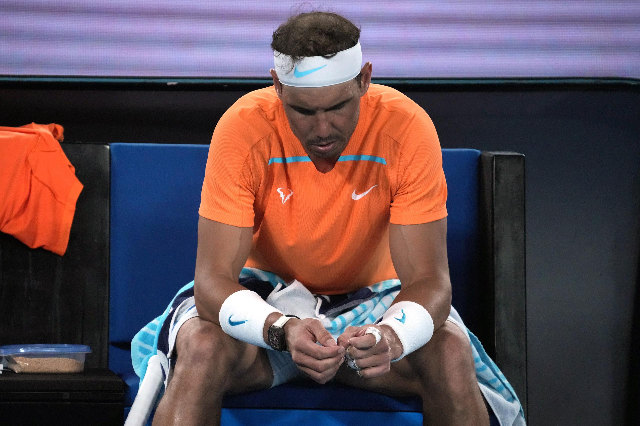 Rafael Nadal reacciona luego de la derrota.