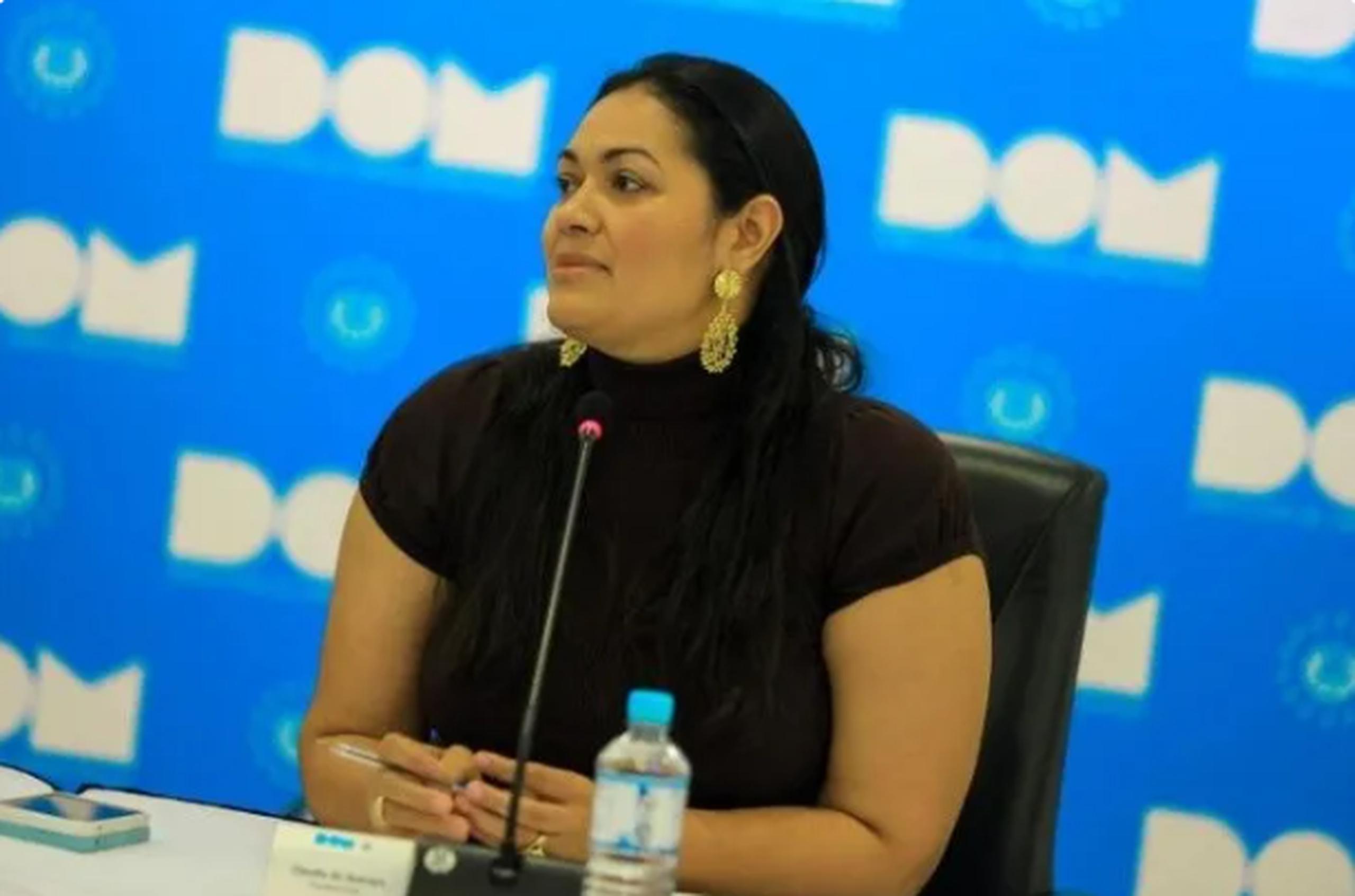 La ahora presidenta interina de El Salvador, Claudia Juana Rodriguez de Guevara se desempeñó como secretaria privada de la presidencia, bajo el mandato de Bukele.