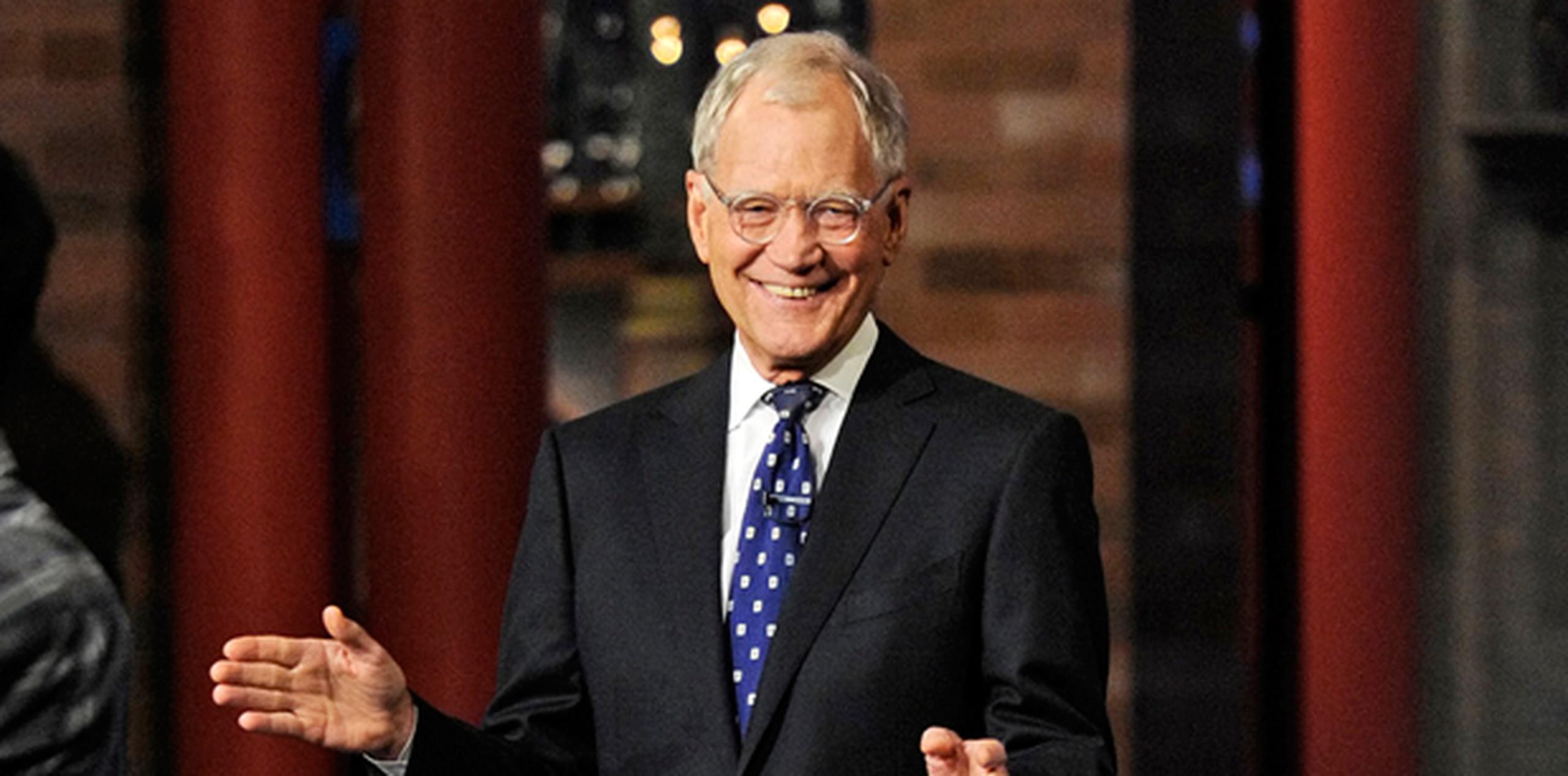 Antes de despedirse, Letterman dio las gracias a prácticamente todos los implicados en su programa, desde la presidenta de CBS hasta los documentalistas y miembros de su equipo. (AP)