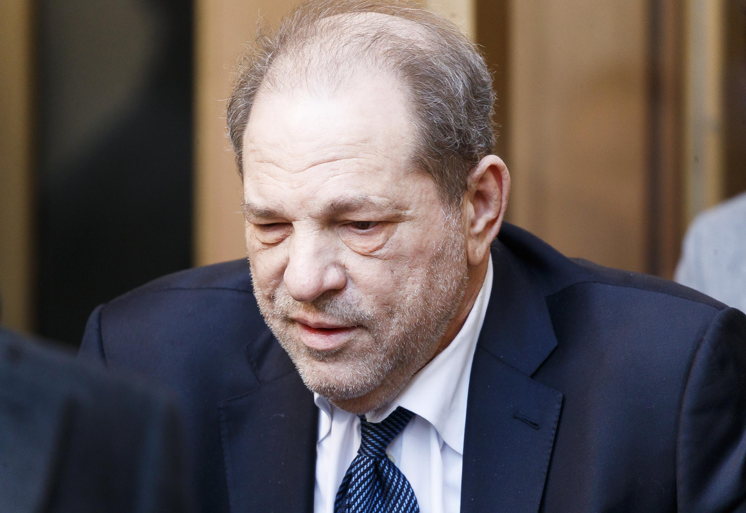 Harvey Weinstein está cumpliendo una condena de 23 años de prisión en Nueva York por varios delitos sexuales. (Archivo)