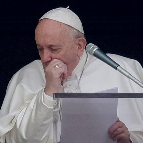 Papa Francisco es sometido a prueba para ver si tiene coronavirus