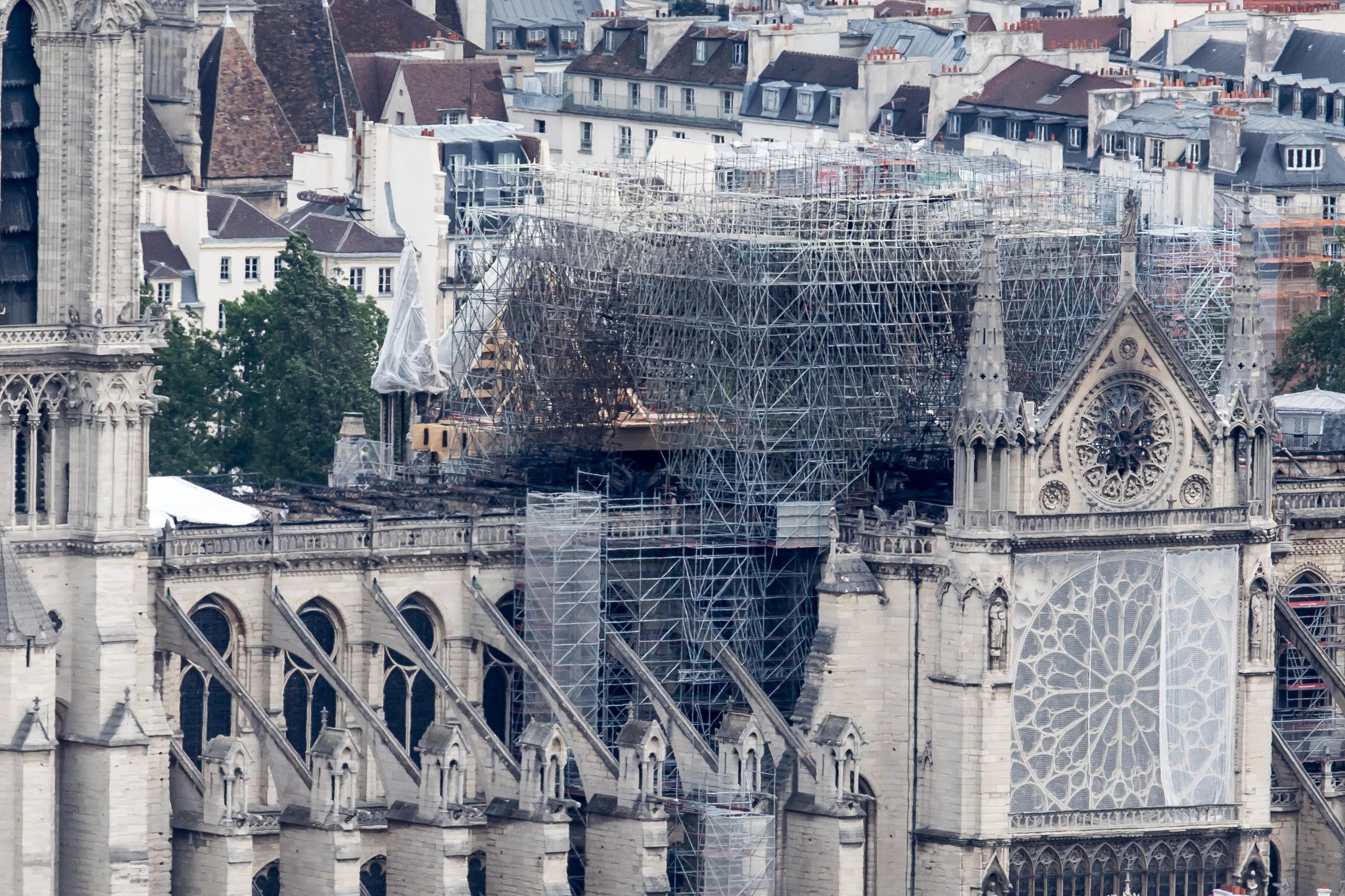 Vista general de archivo de los trabajos de consolidación en la fachada de la Catedral de Notre Dame. EFE/ Christophe Petit Tesson
