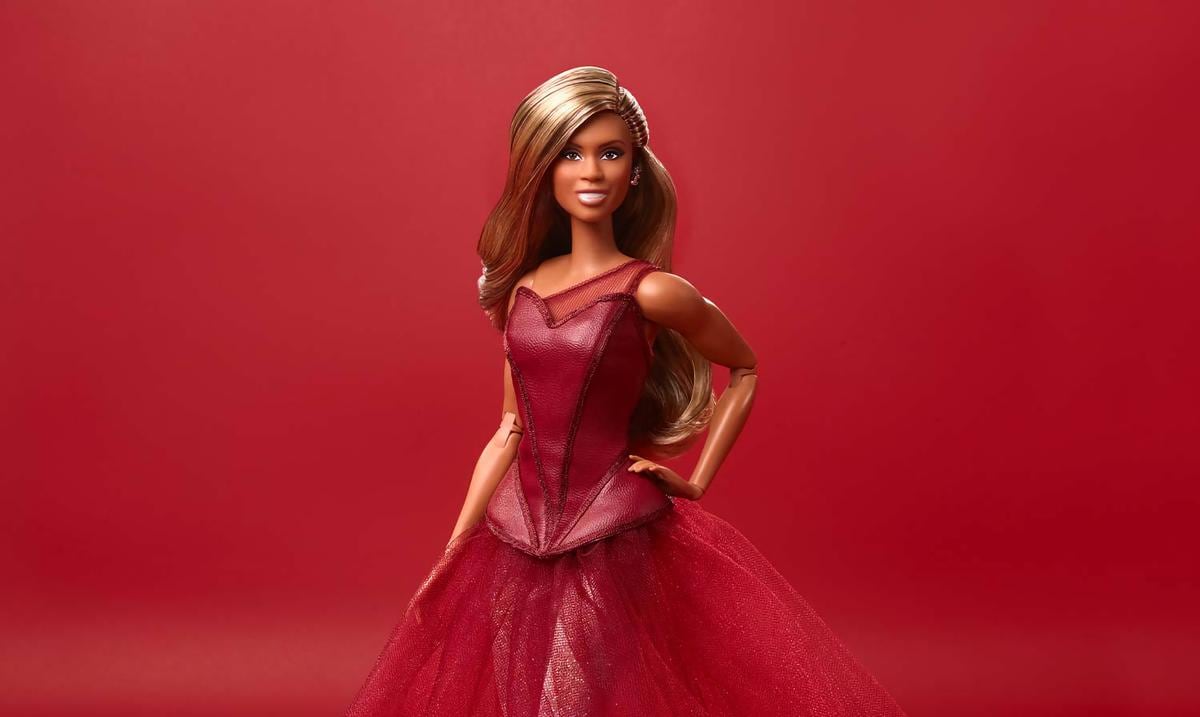 Mattel honra a la actriz Laverne Cox con su primera Barbie transgénero -  Primera Hora