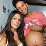 Pareja trans celebra el nacimiento de su bebé en Puerto Rico 