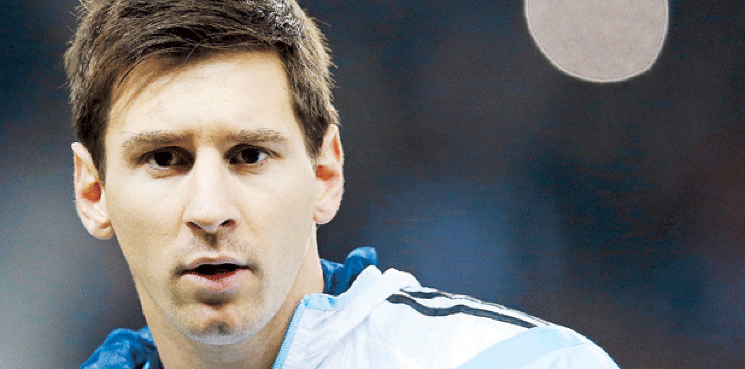 La historia de Lionel Messi con la selección comenzó en junio del 2004, cuando la Asociación del Fútbol Argentino (AFA) organizó un amistoso sub'20 para que España, país en el vive desde los 13 años, no se adelantara a convocar al delantero. (Archivo)