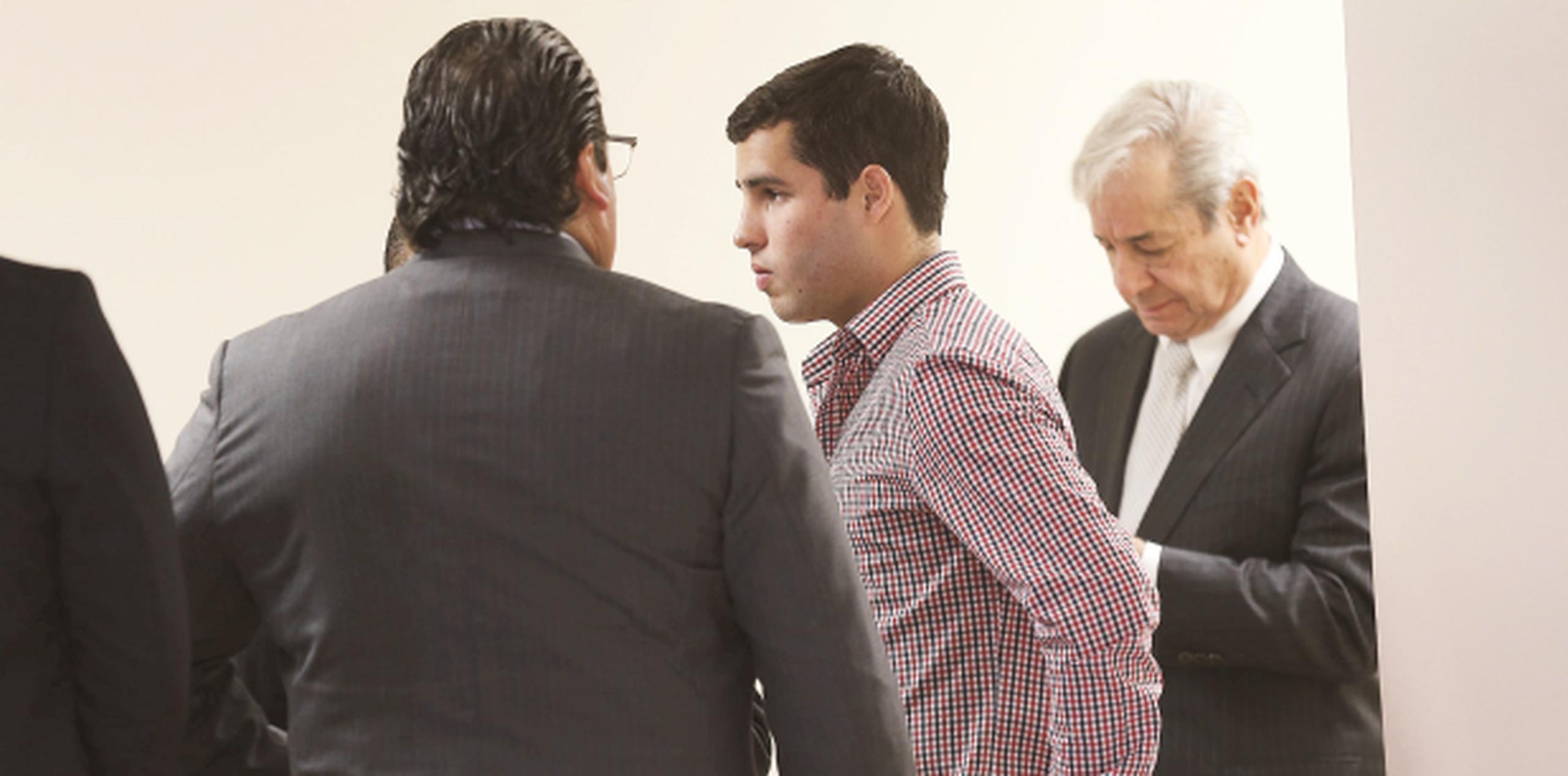 No se encontró causa para juicio contra Rafael Silverio Alvarado por su presunta participación en la golpiza contra el abogado Roberto Guzmán Jiménez. (Archivo)