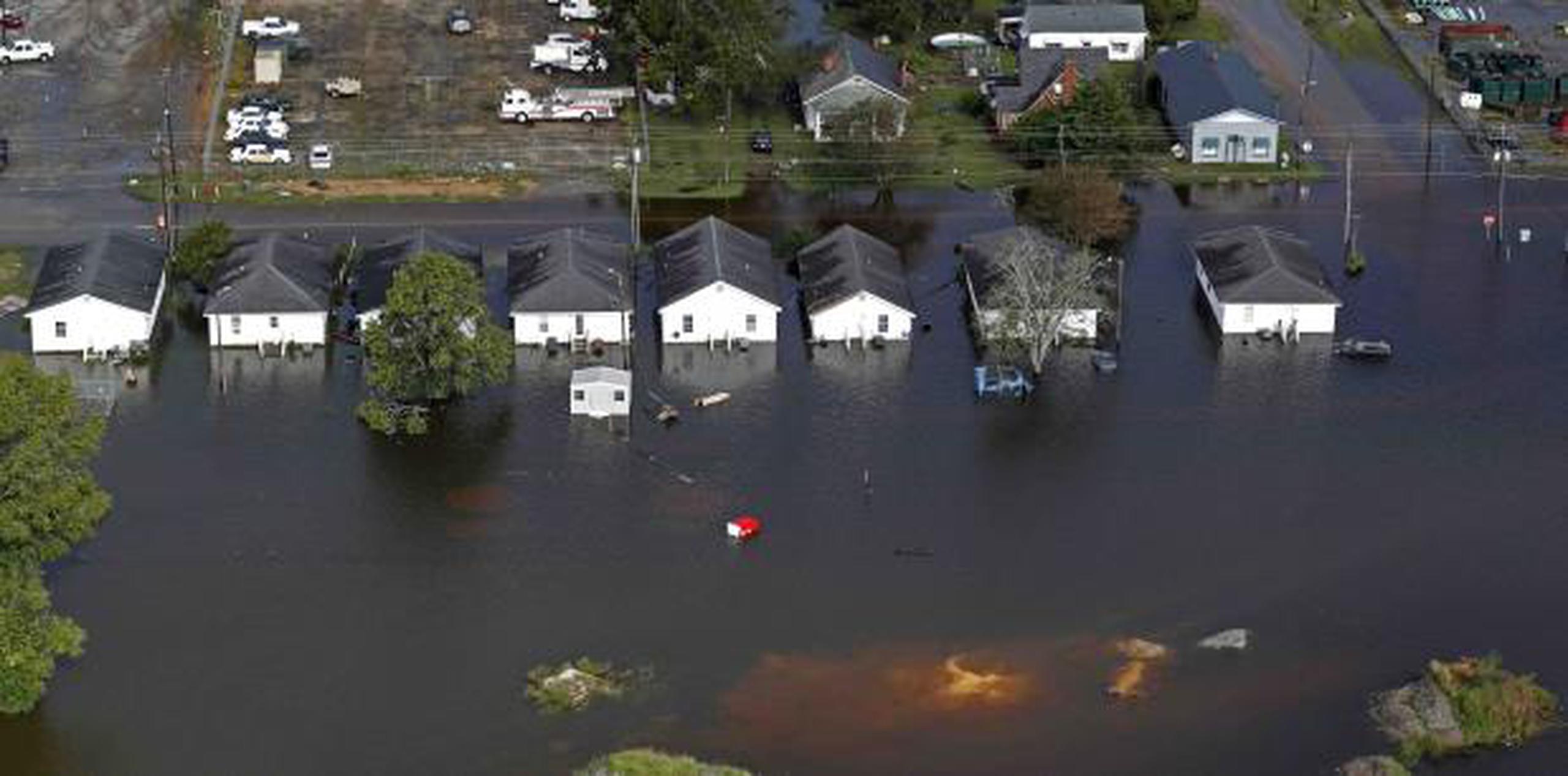 Casas inundadas en Carolina del Sur. (AP)