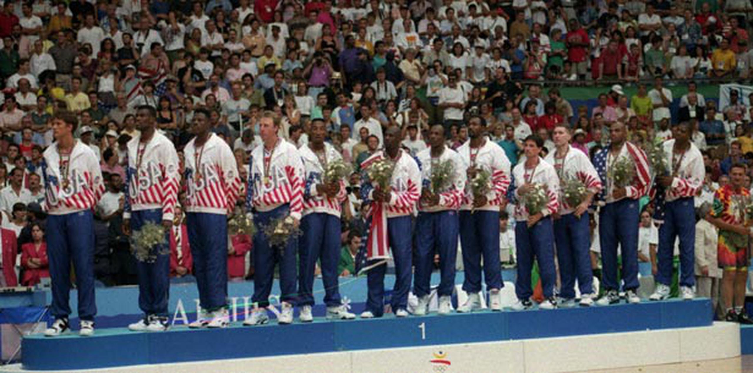 El 28 de junio de 1992, en el Torneo de Las Américas efectuado en el Memorial Coliseum de Portland, Oregon, Estados Unidos presentó el más famoso combinado en la historia del baloncesto. (Archivo)