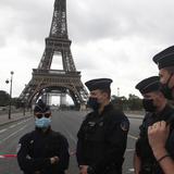 Amenaza de bomba en la Torre Eiffel resulta falsa