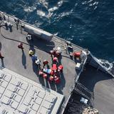 Estados Unidos: Reportan brote de COVID-19 en buque de guerra
