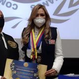 Evelyn Vázquez recibe medalla Martin Luther King en Colombia