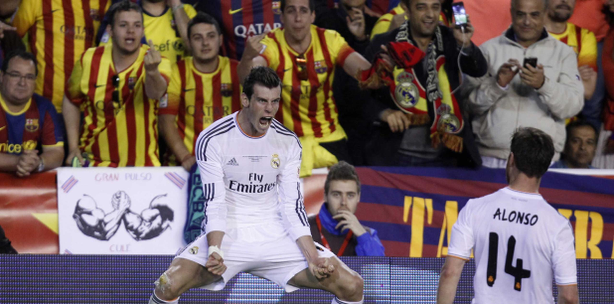 El encuentro quedó definido con un postrero tanto del galés Gareth Bale a los 85 minutos. (AP)