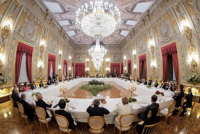 Cena oficial ofrecida a los líderes del G20 en Roma, este sábado. EFE/EPA/PAOLO GIANDOTTI / QUIRINAL PRESS OFFICE
