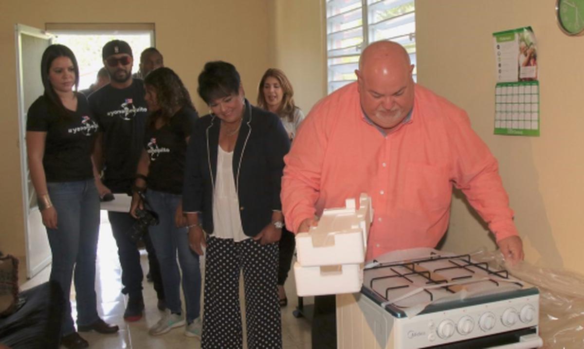 Entregan enseres a familias necesitadas en Fajardo Primera Hora