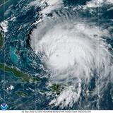 Fiona se dirige a Bermudas como huracán de categoría 4