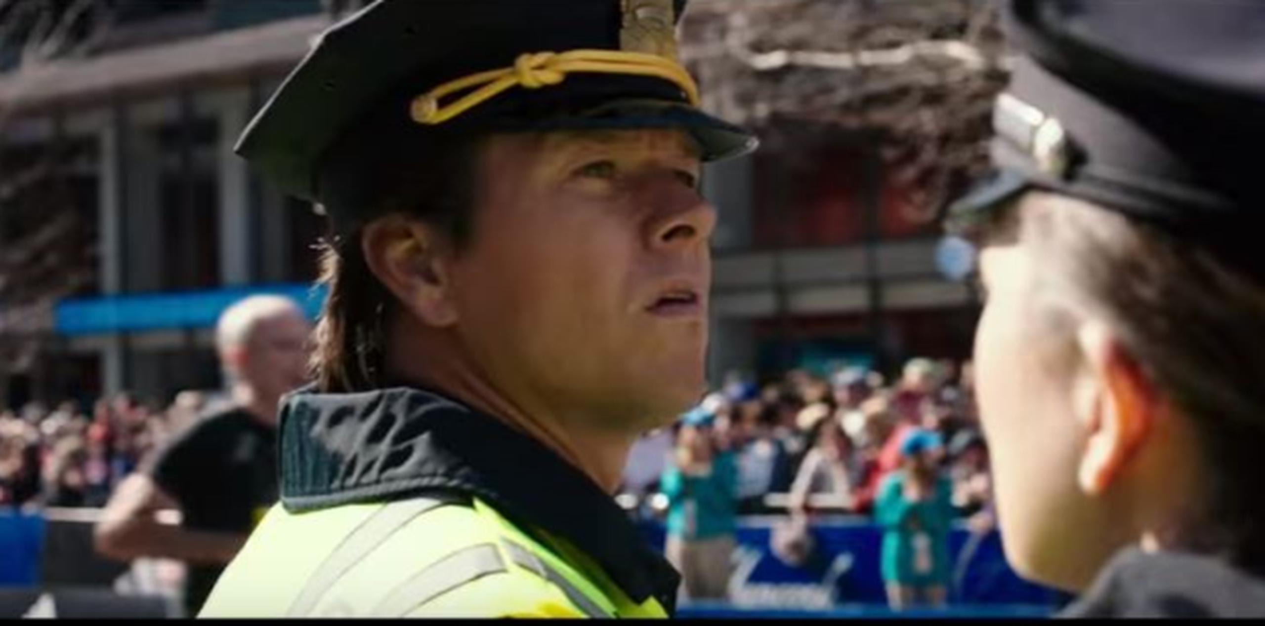 Walhberg interpreta al sargento de Policía Tommy Saunders. (Captura/YouTube)
